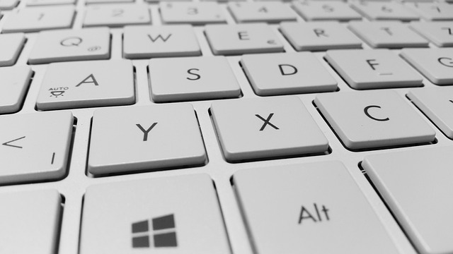 Klávesové skratky, ktoré pri práci s PC určite využijete